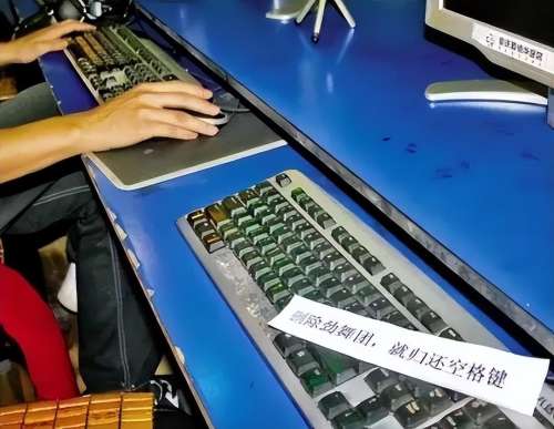 超级舞者属于什么游戏-类似超级舞者的游戏