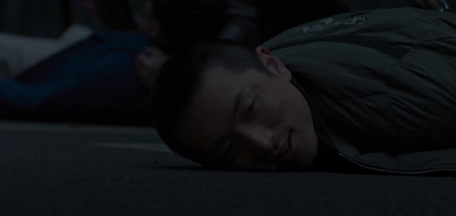 被光抓走的人讲的什么内容-黄渤对爱情的看法
