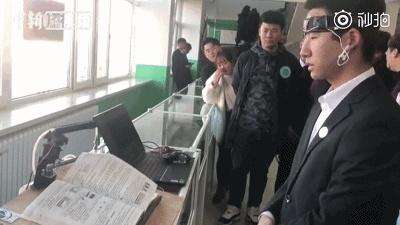 如何用钢琴弹电摇嘲讽-电摇嘲讽的案例