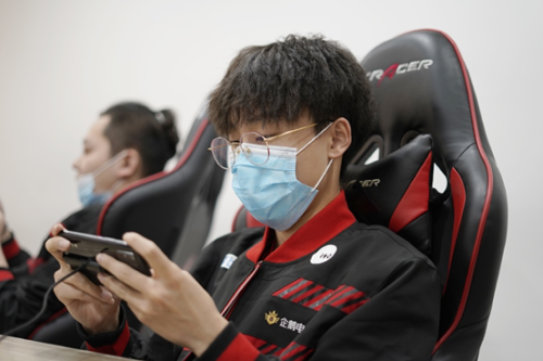 血魔之怒和奔狼纹章能同时出吗-血魔之怒和怒魂