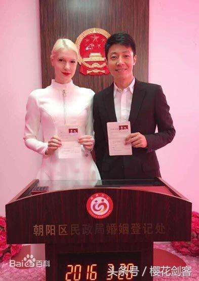 反恐行动之枪恋33天在线观看-反恐行动电影都有什么