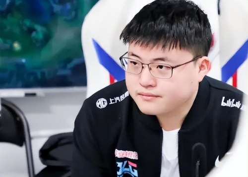 fenfen和水晶哥什么关系-水晶哥叫什么