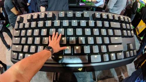 剑网三怎么改镜头跟随鼠标-剑网三鼠标左键设置方法