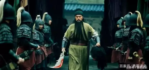 温酒斩华雄是谁斩的-三国演义中的经典情节