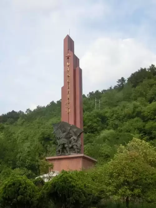 一夫当关万夫莫开指关羽吗-一夫当关 万夫莫开出自哪里