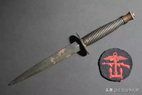 格斗纹章怎么购买完整版-狼的纹章下拉版