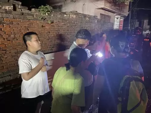 迷你世界怎么用石锅获得玻璃-玻璃怎么来的