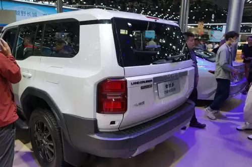 飚车世界所有的车-3万的新车