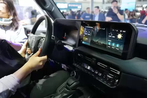 飚车世界所有的车-3万的新车