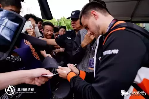 skcsgo开箱-CSGO开箱