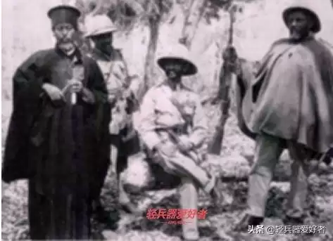 cf矮子怎么卡雷-cf怎么躲避矮子的炸