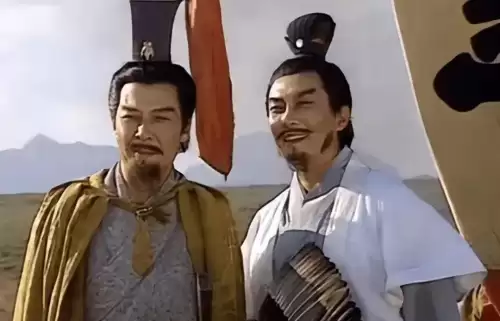 三国演义好词佳句-《三国演义》里面的好词好句