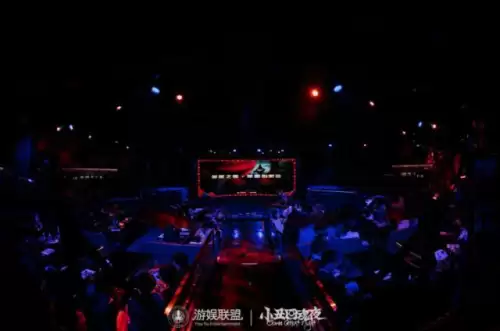 穿越火线小丑回魂夜怎么玩-穿越火线的小丑模式怎么找